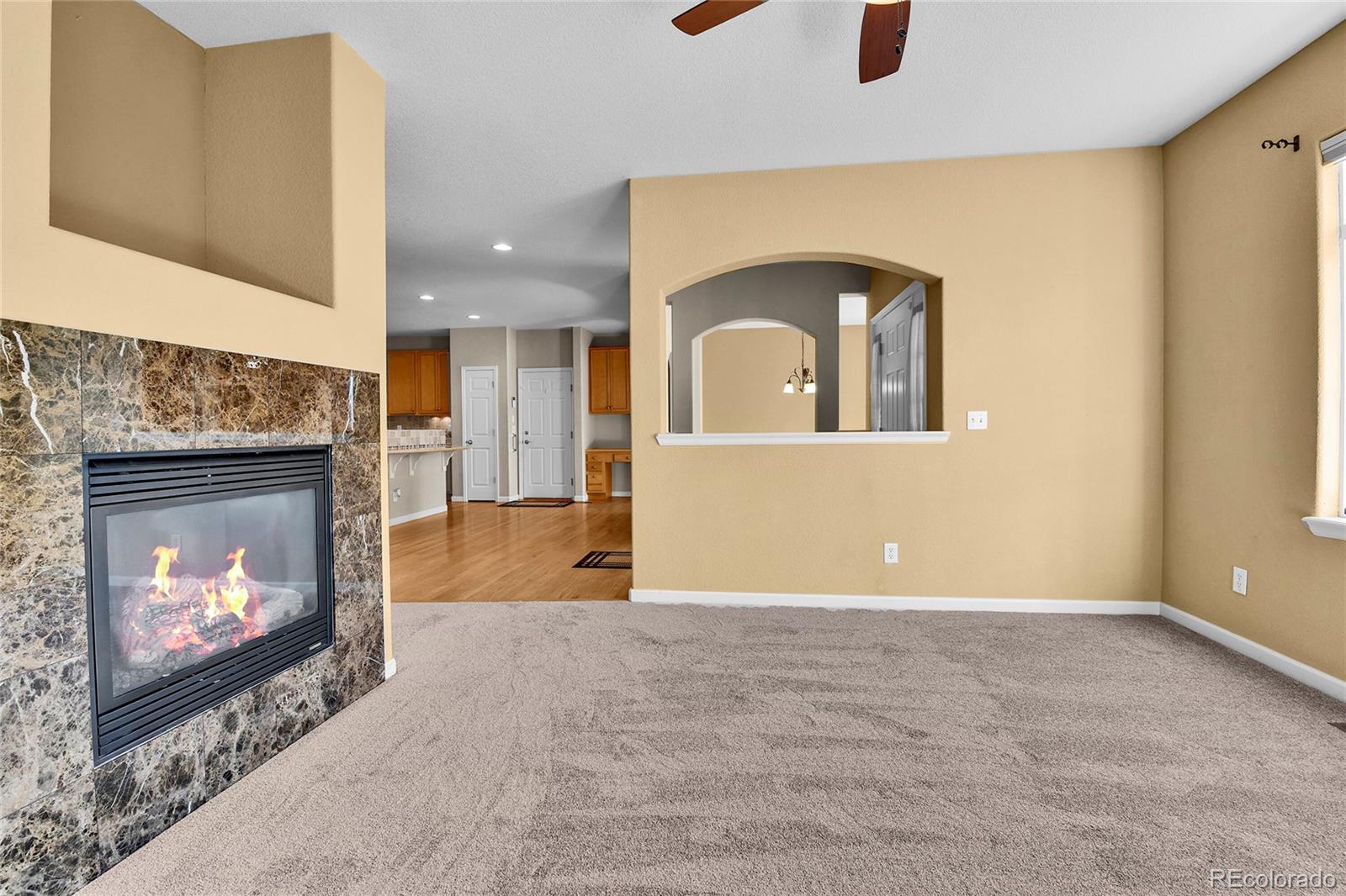 MLS Image #5 for 22448 e plymouth circle,aurora, Colorado