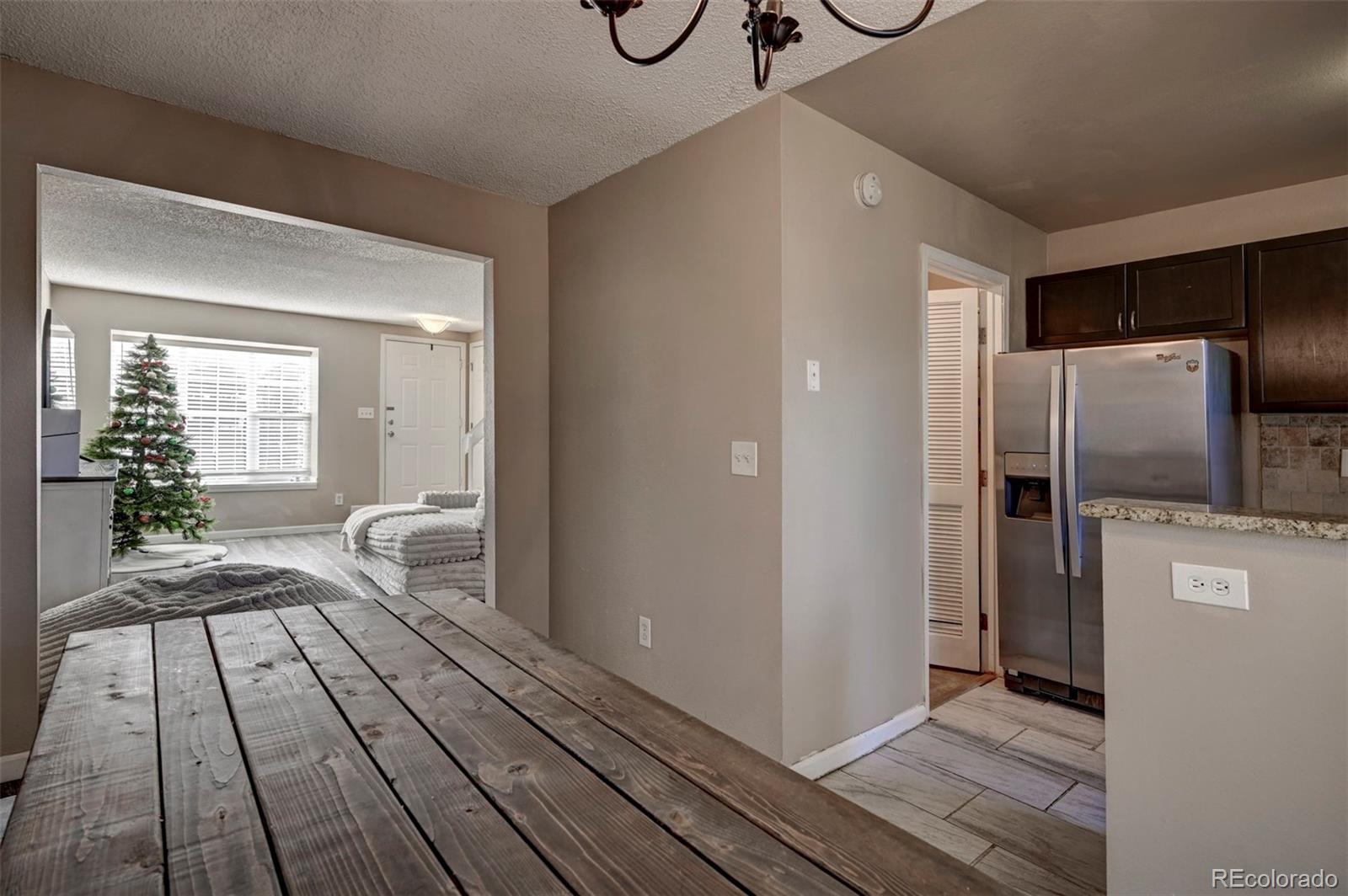 MLS Image #10 for 524  shady crest circle,colorado springs, Colorado