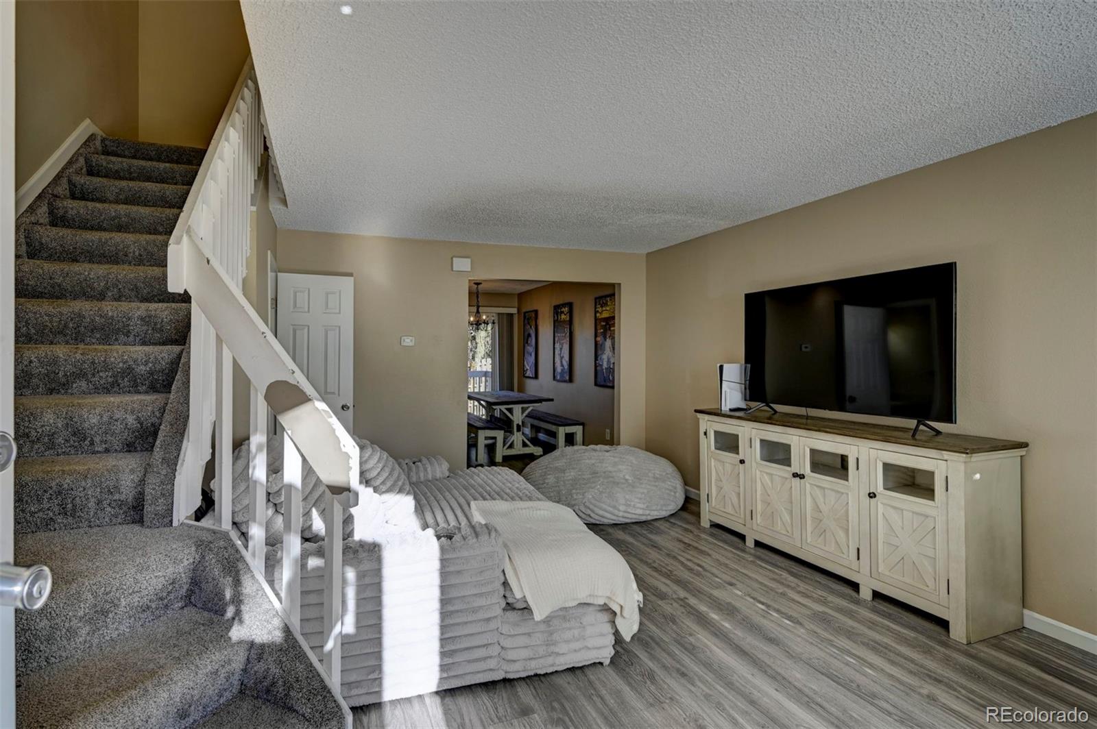MLS Image #3 for 524  shady crest circle,colorado springs, Colorado
