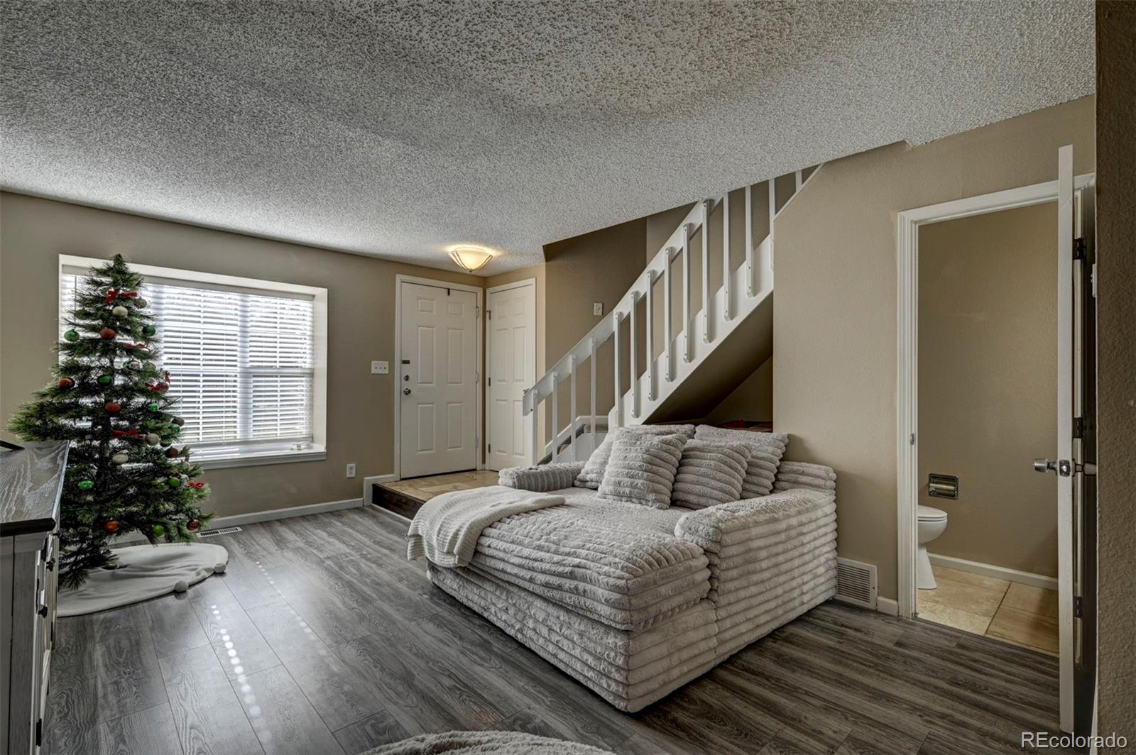 MLS Image #7 for 524  shady crest circle,colorado springs, Colorado