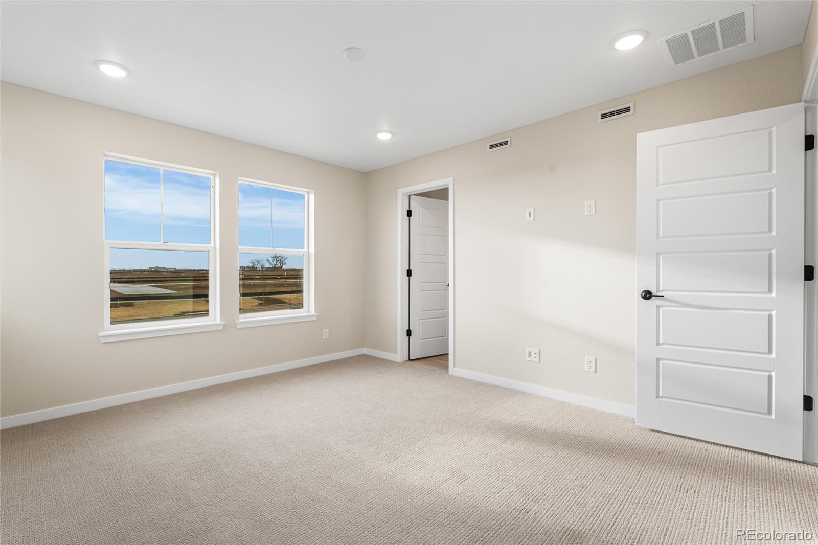 MLS Image #12 for 13182  barefoot lakes parkway,firestone, Colorado