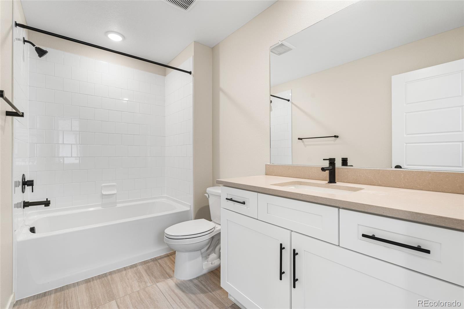 MLS Image #17 for 13182  barefoot lakes parkway,firestone, Colorado