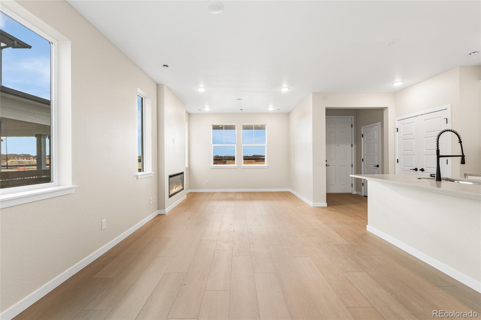 MLS Image #8 for 13182  barefoot lakes parkway,firestone, Colorado
