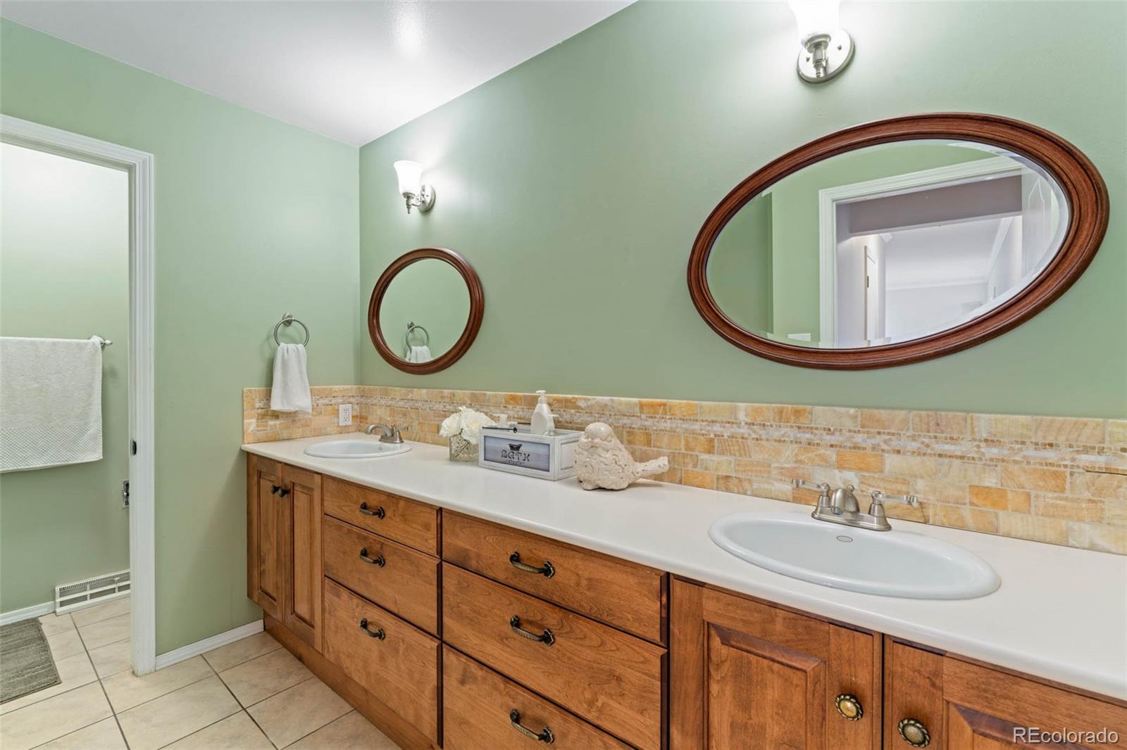 MLS Image #17 for 3423 s race street ,englewood, Colorado