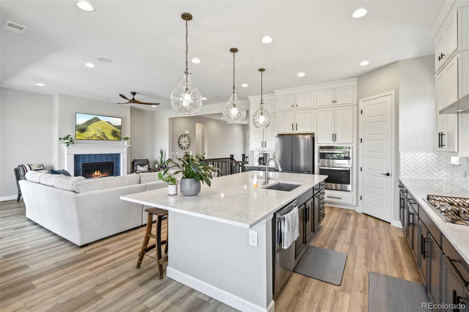 MLS Image #10 for 7000 s white crow way,aurora, Colorado