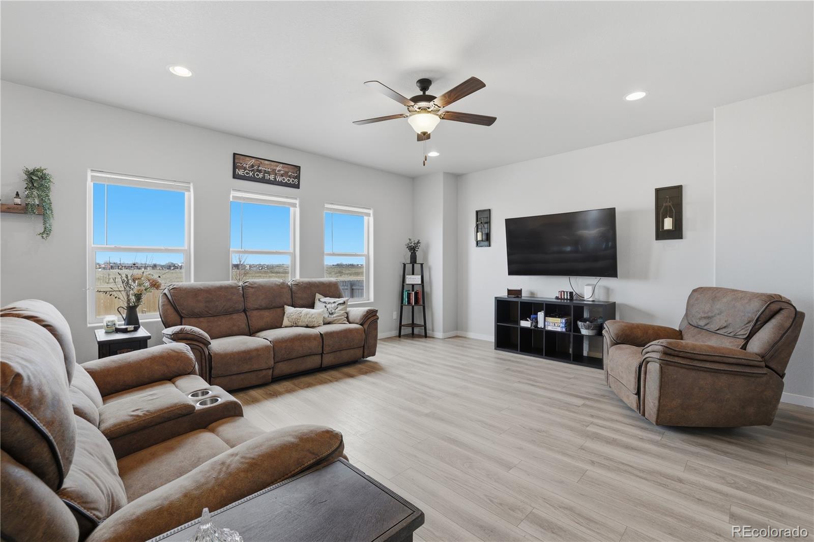 MLS Image #12 for 168  chipeta way,lochbuie, Colorado