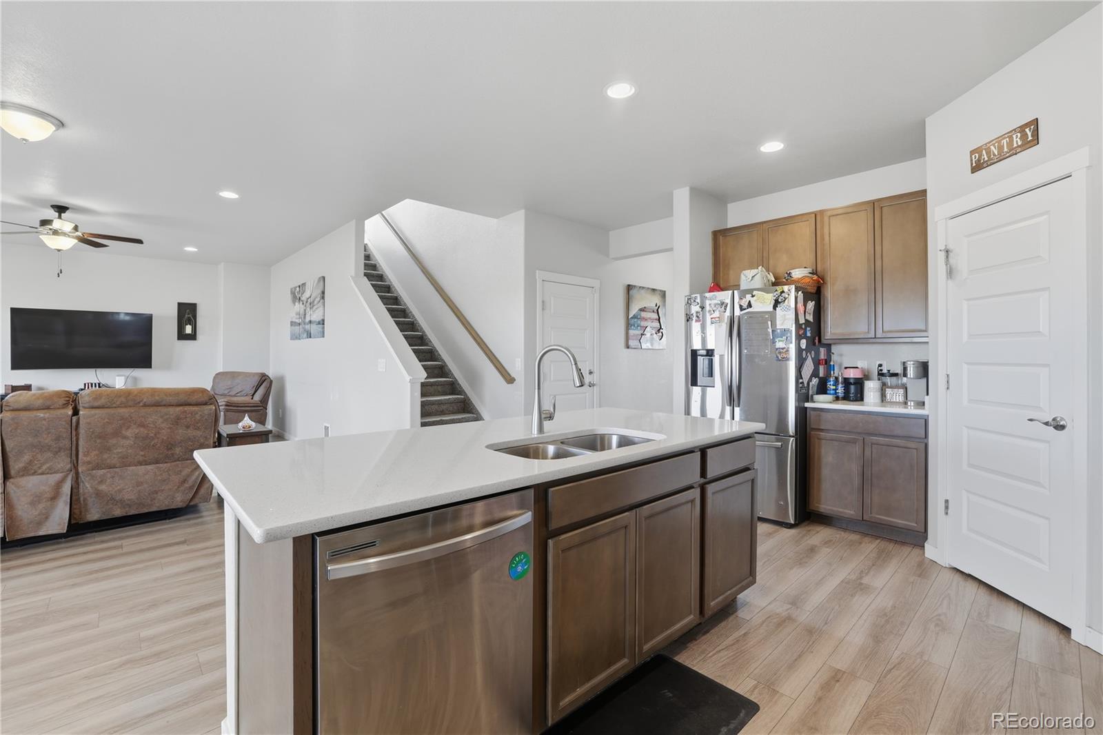 MLS Image #9 for 168  chipeta way,lochbuie, Colorado