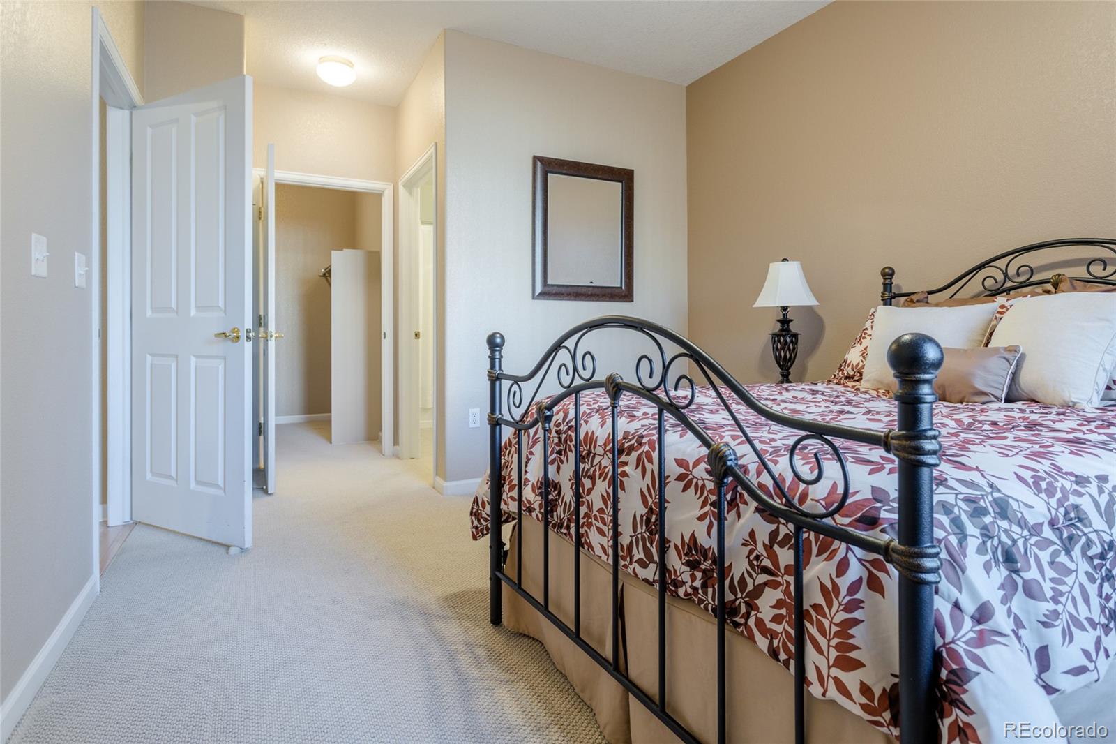 MLS Image #10 for 8369 s independence circle,littleton, Colorado
