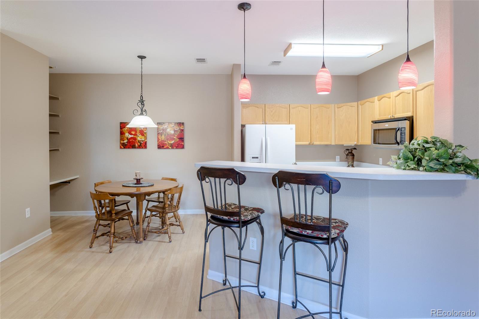 MLS Image #5 for 8369 s independence circle,littleton, Colorado