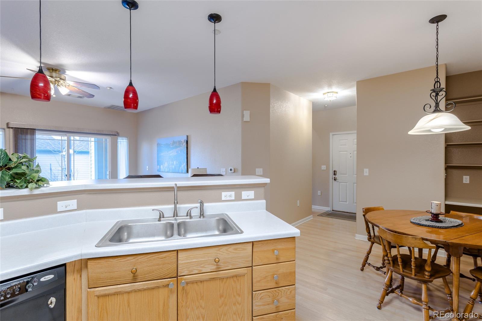 MLS Image #8 for 8369 s independence circle,littleton, Colorado