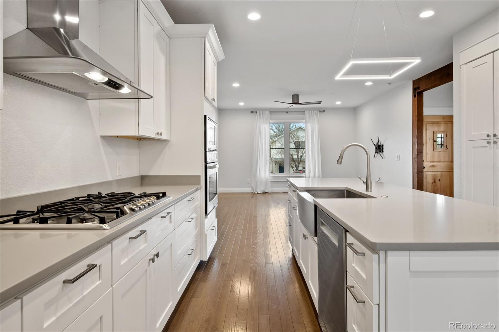 MLS Image #10 for 3060 s elati street,englewood, Colorado