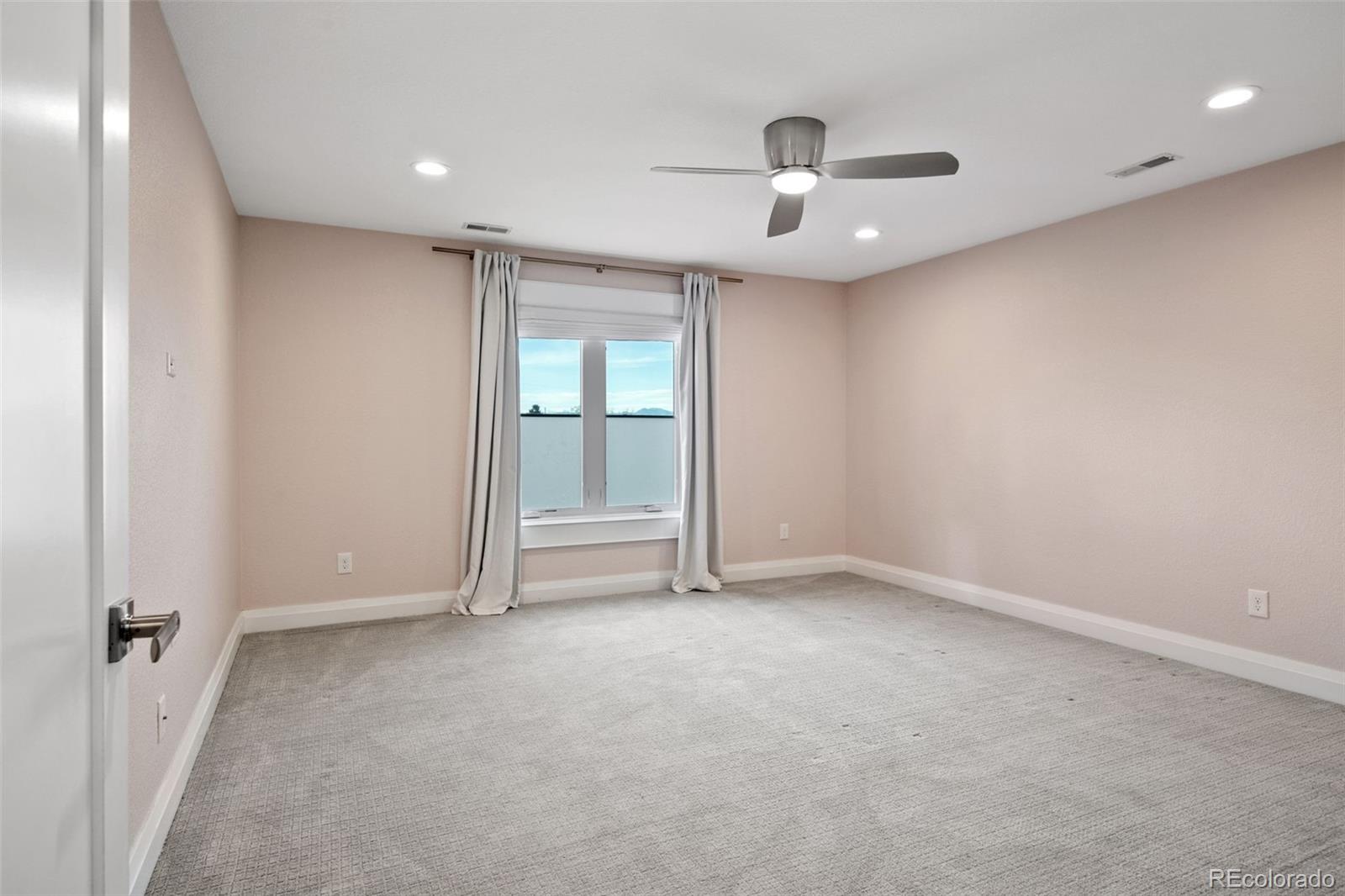 MLS Image #18 for 3060 s elati street,englewood, Colorado