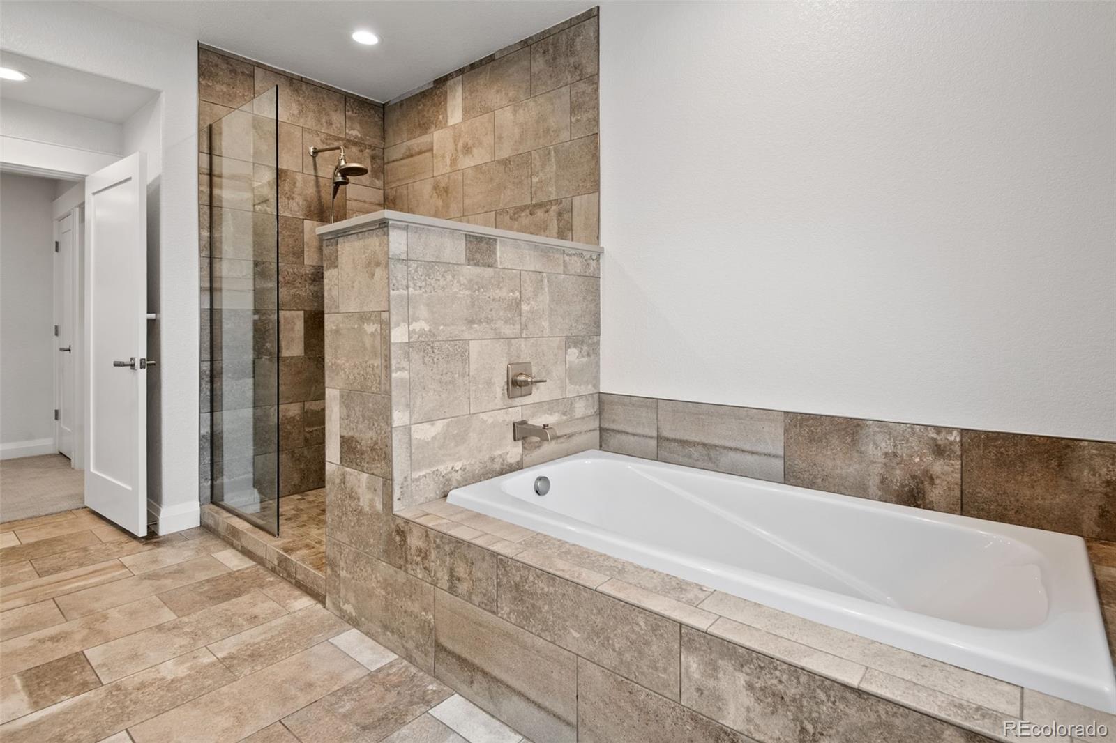 MLS Image #25 for 3060 s elati street,englewood, Colorado