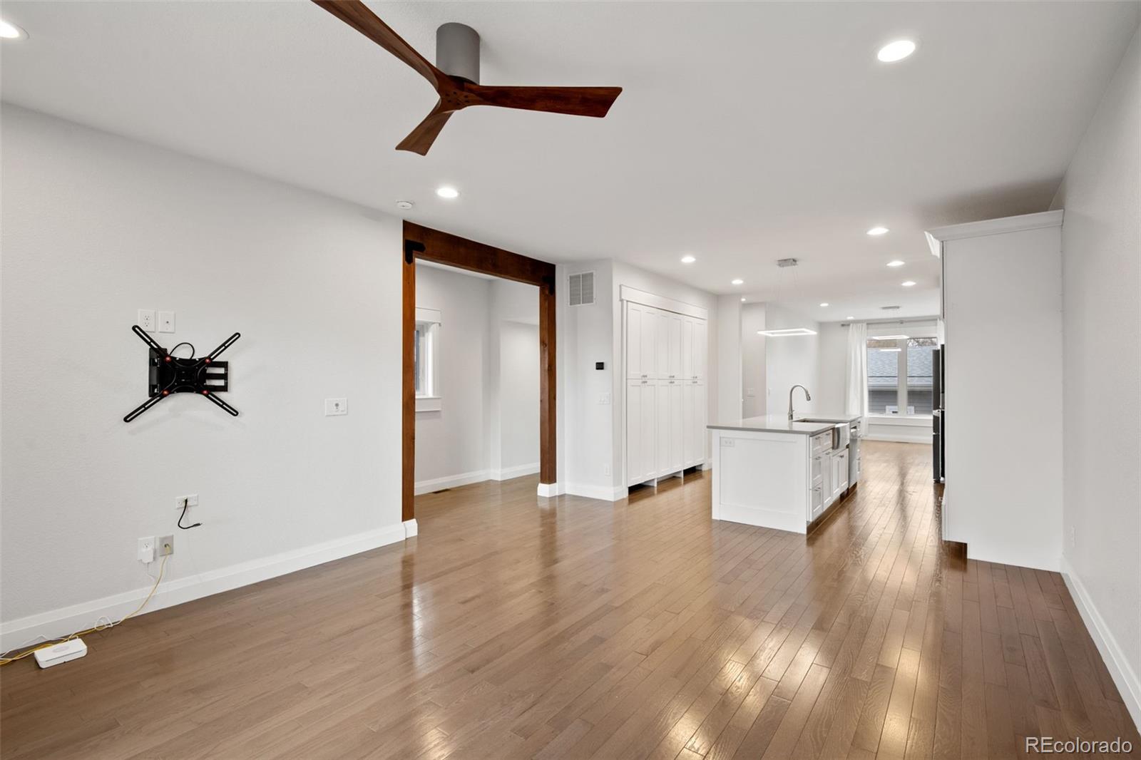 MLS Image #6 for 3060 s elati street,englewood, Colorado