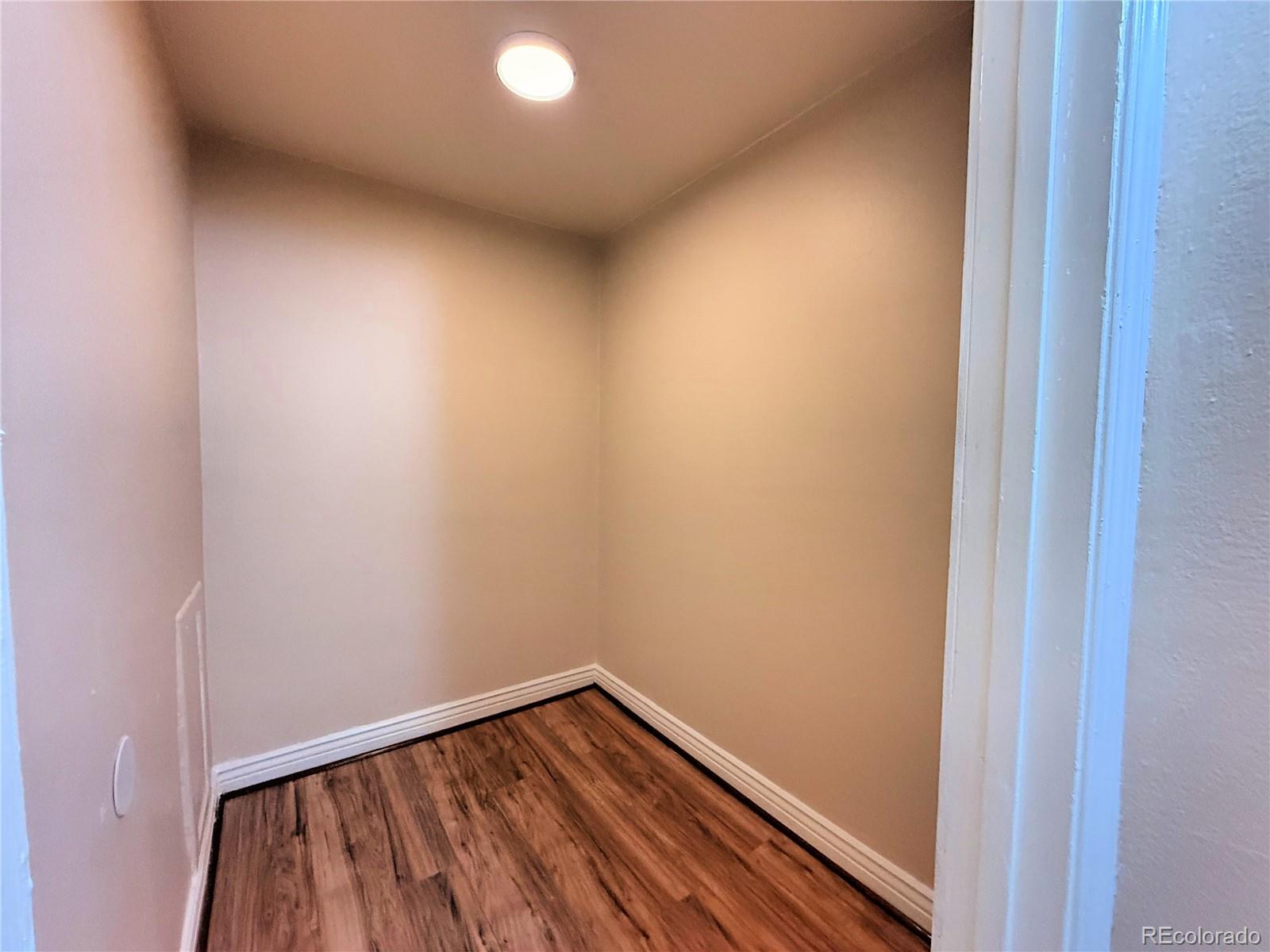 MLS Image #11 for 10722 e exposition avenue,aurora, Colorado