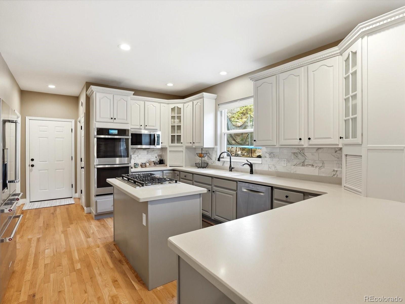MLS Image #7 for 7540 s homesteader drive,morrison, Colorado