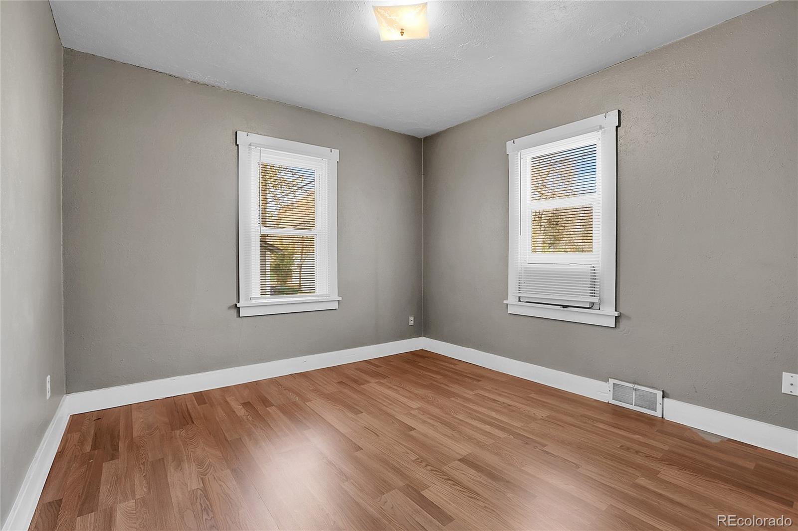 MLS Image #14 for 5687 s foresthill street,littleton, Colorado