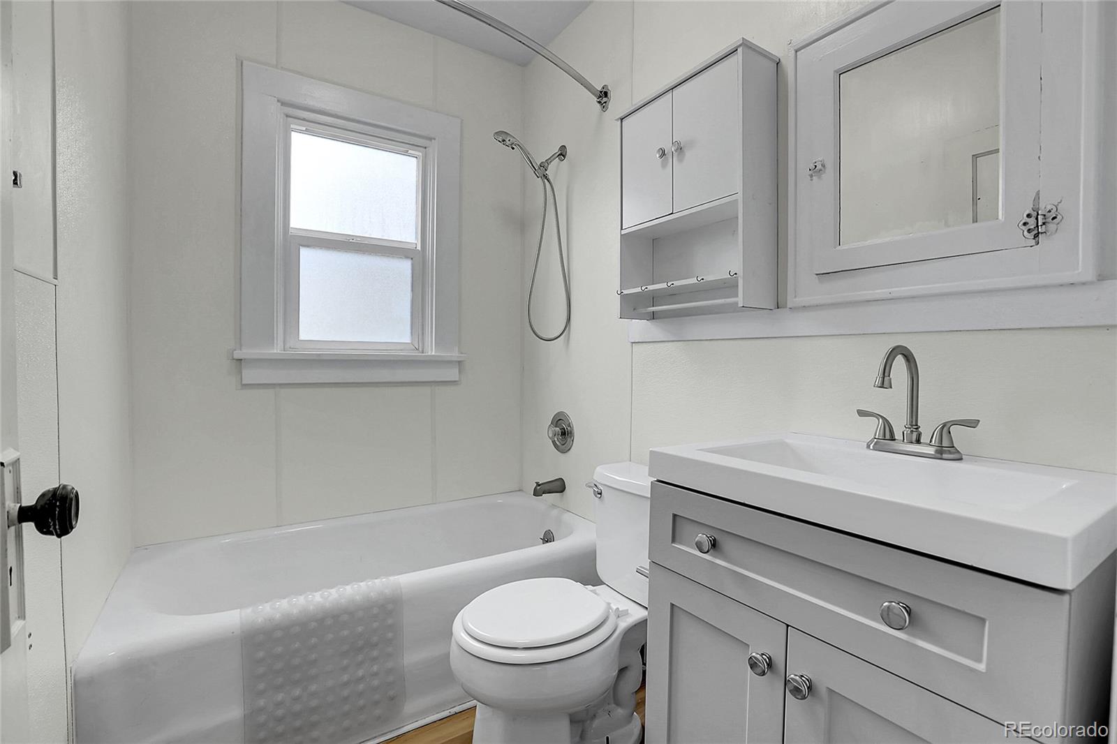 MLS Image #15 for 5687 s foresthill street,littleton, Colorado