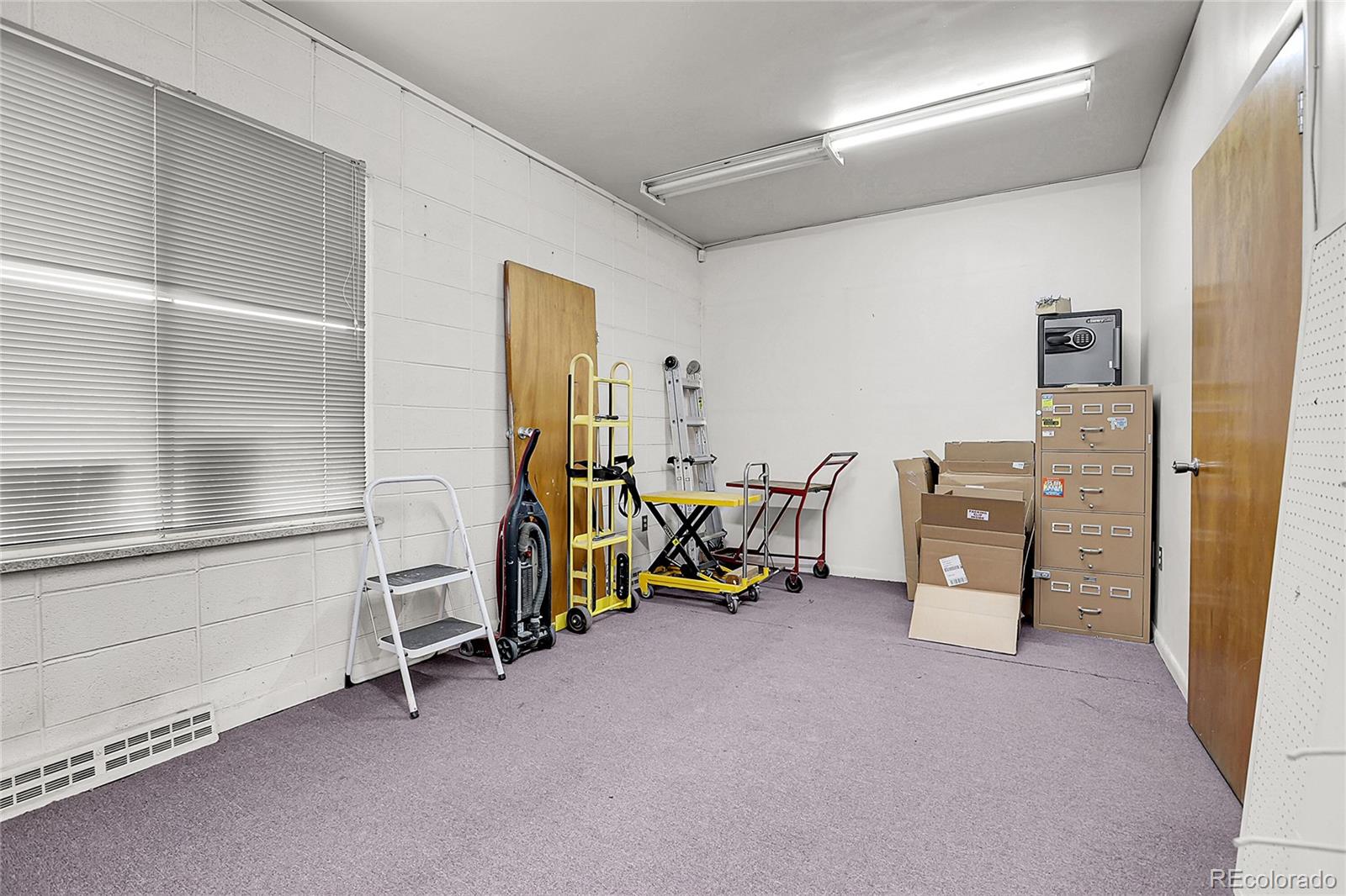 MLS Image #6 for 5687 s foresthill street,littleton, Colorado