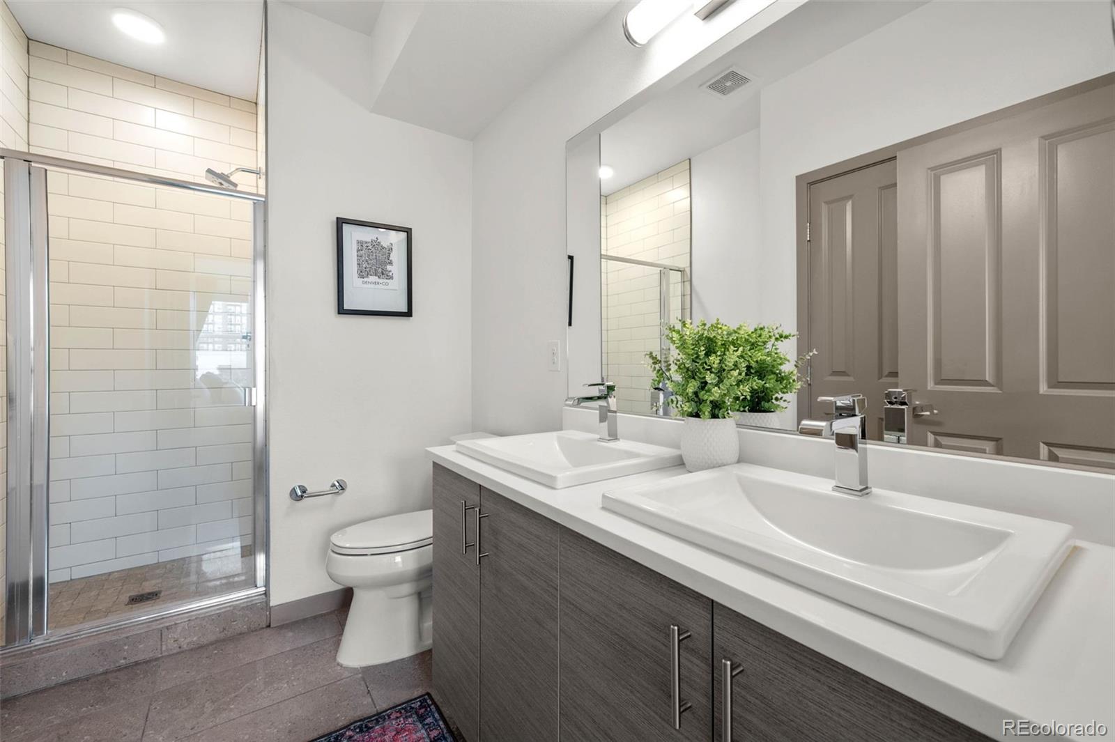 MLS Image #16 for 2200  tremont place 5,denver, Colorado