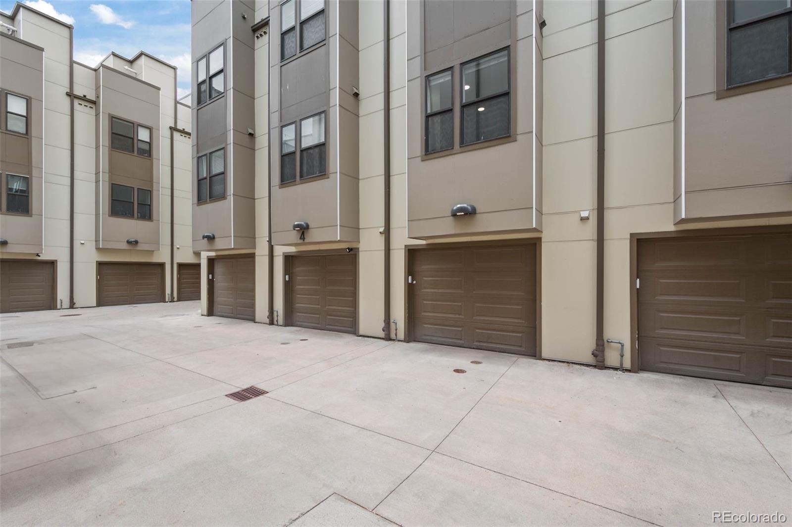 MLS Image #22 for 2200  tremont place 5,denver, Colorado
