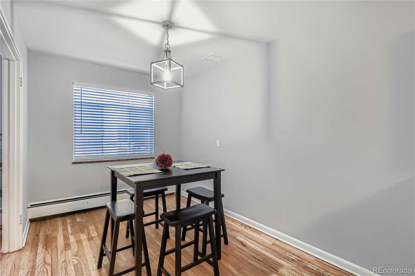 MLS Image #14 for 1375 n williams street 105,denver, Colorado