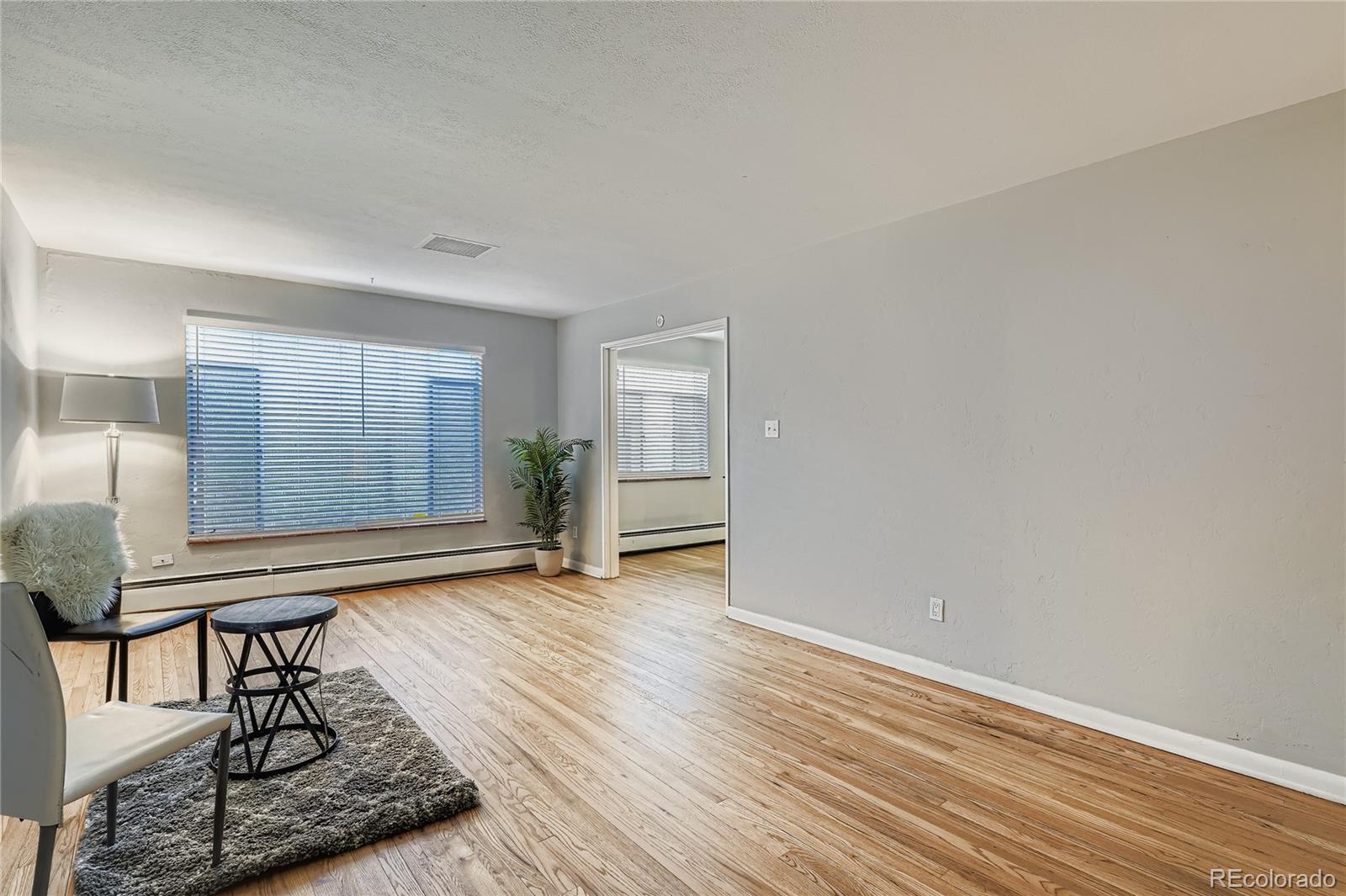 MLS Image #4 for 1375 n williams street 105,denver, Colorado
