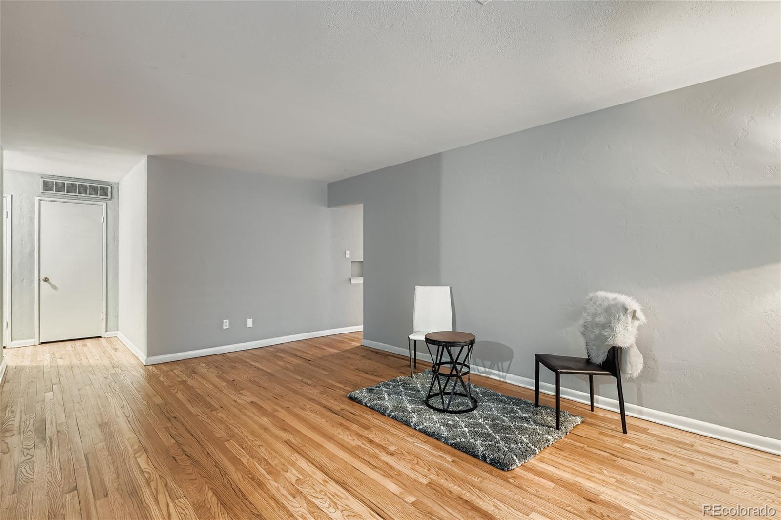 MLS Image #5 for 1375 n williams street 105,denver, Colorado