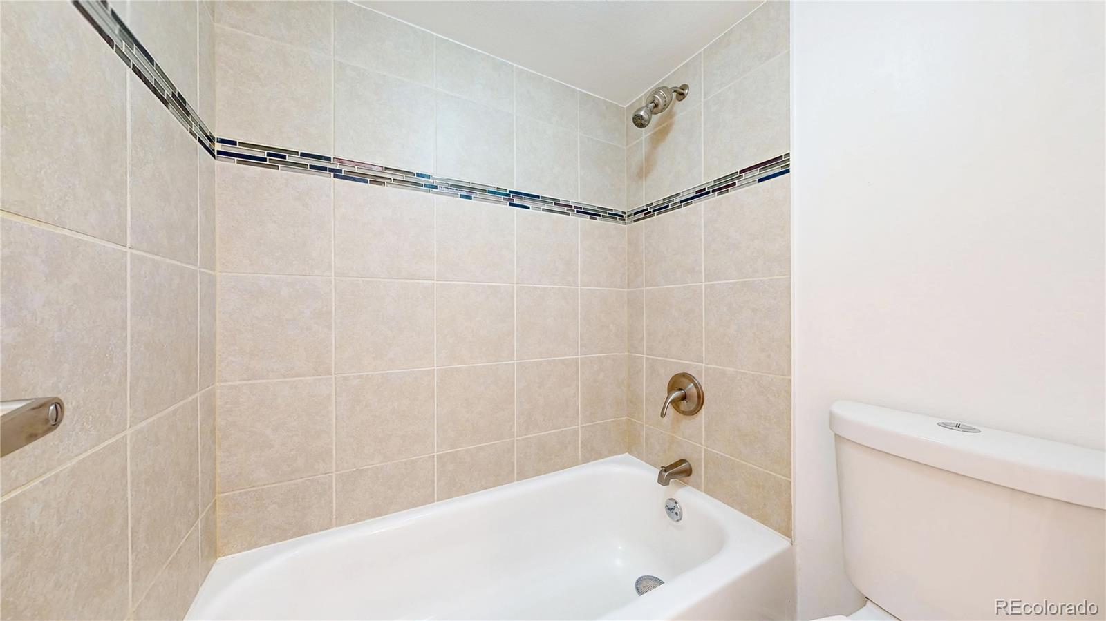 MLS Image #20 for 1433 n williams street 602,denver, Colorado
