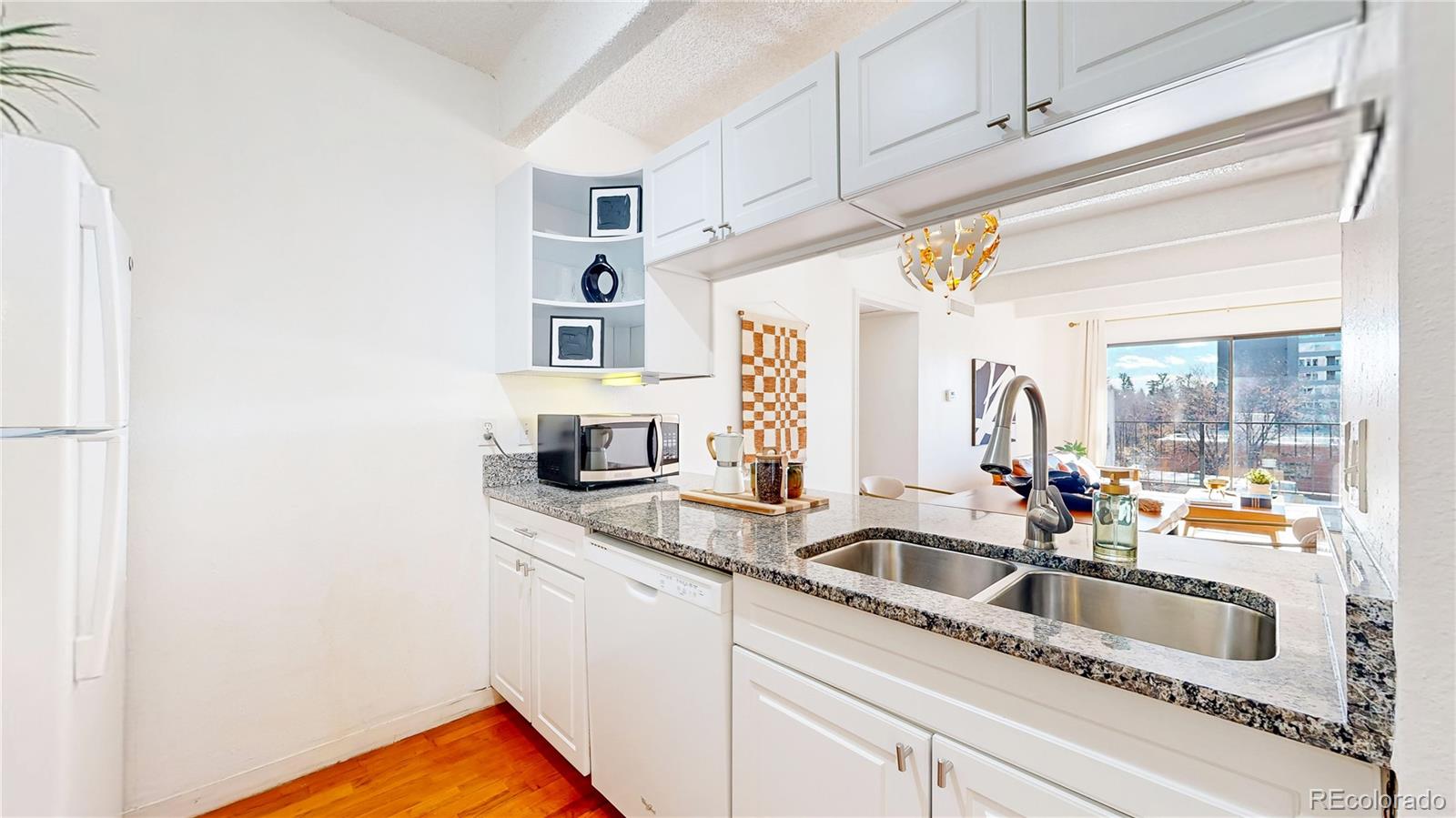 MLS Image #8 for 1433 n williams street 602,denver, Colorado
