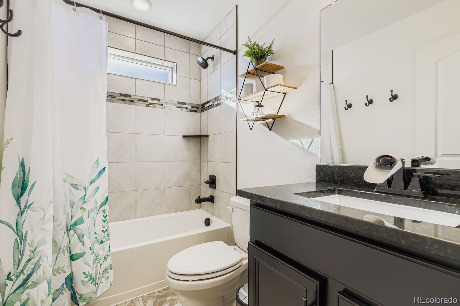 MLS Image #17 for 26248 e maple drive,aurora, Colorado