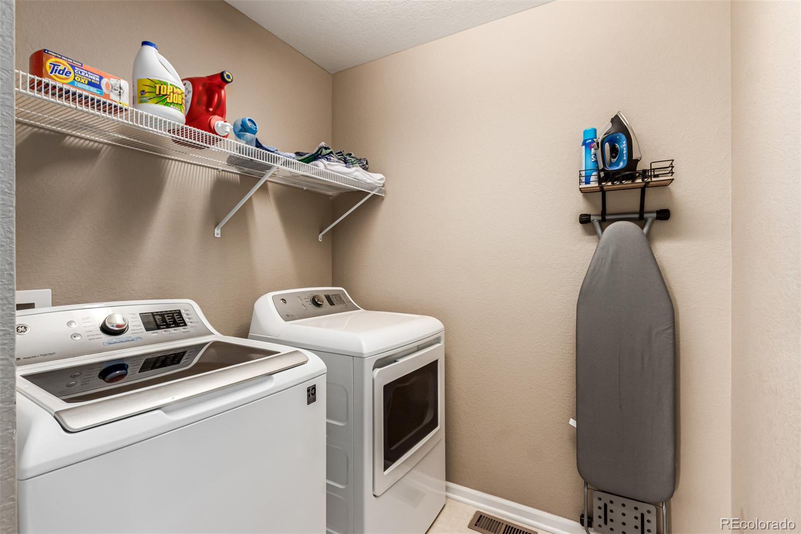 MLS Image #44 for 25167 e ellsworth place,aurora, Colorado