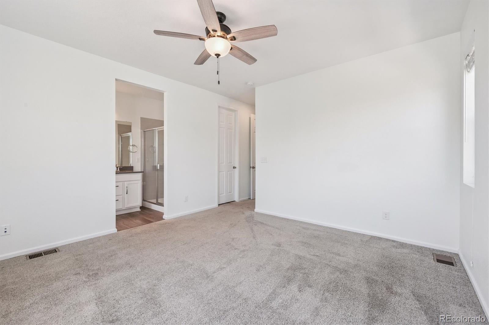 MLS Image #12 for 23627 e 5th place ,aurora, Colorado