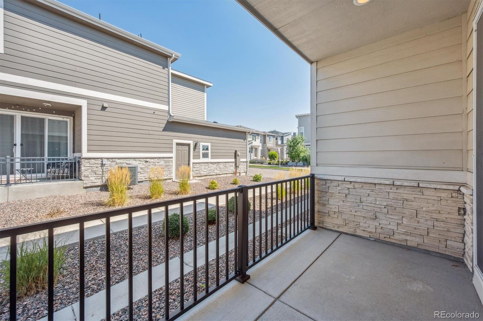 MLS Image #19 for 23627 e 5th place ,aurora, Colorado