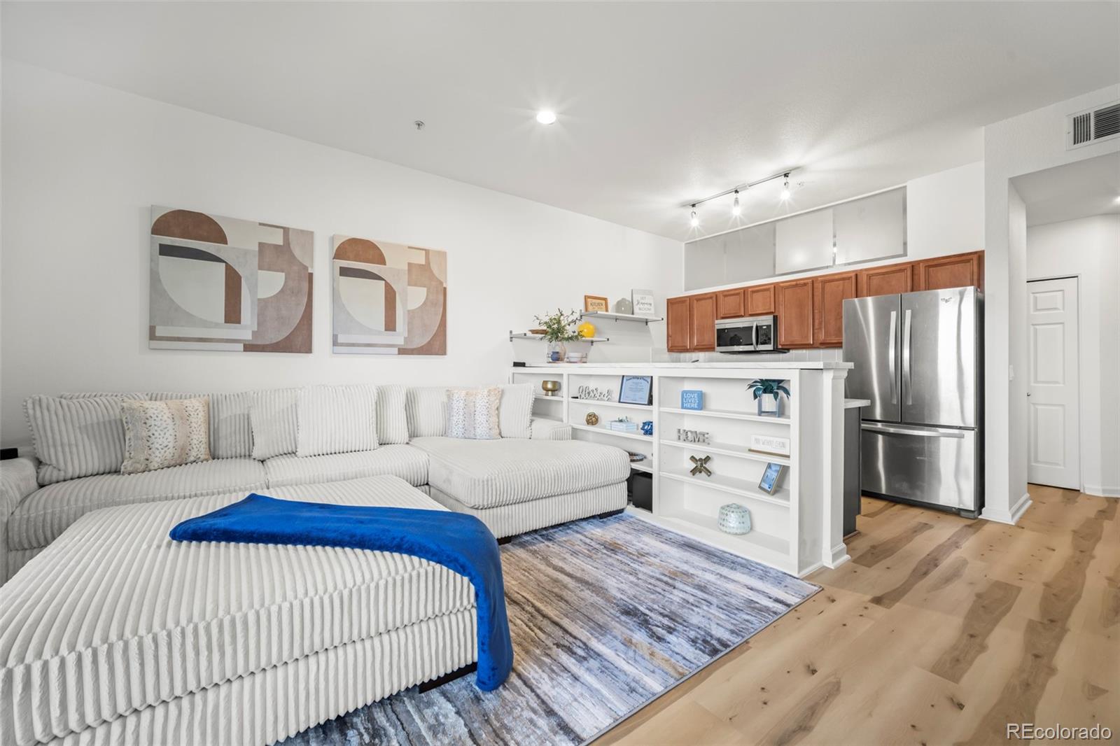 MLS Image #12 for 15475  andrews drive,denver, Colorado