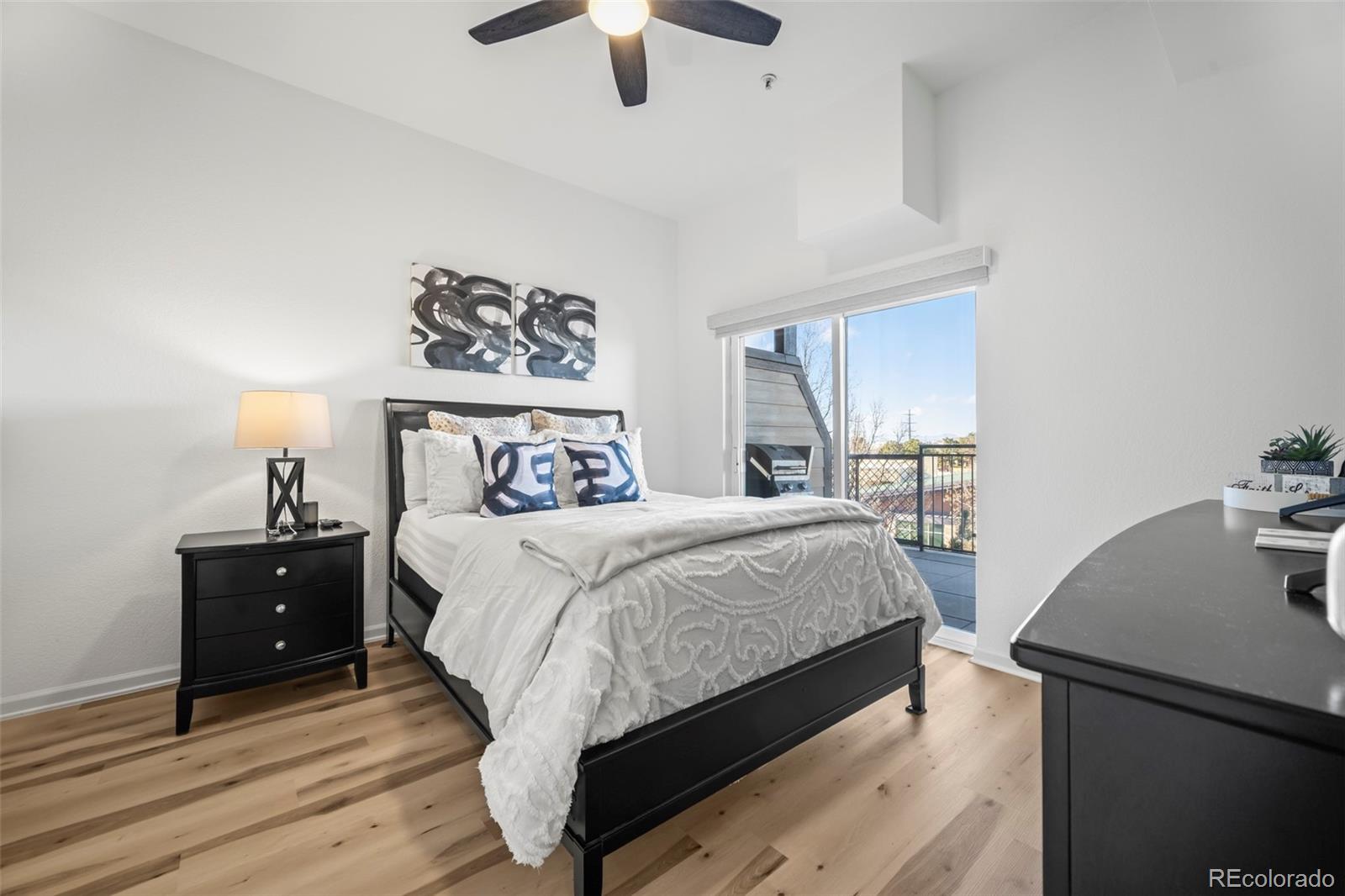 MLS Image #14 for 15475  andrews drive,denver, Colorado