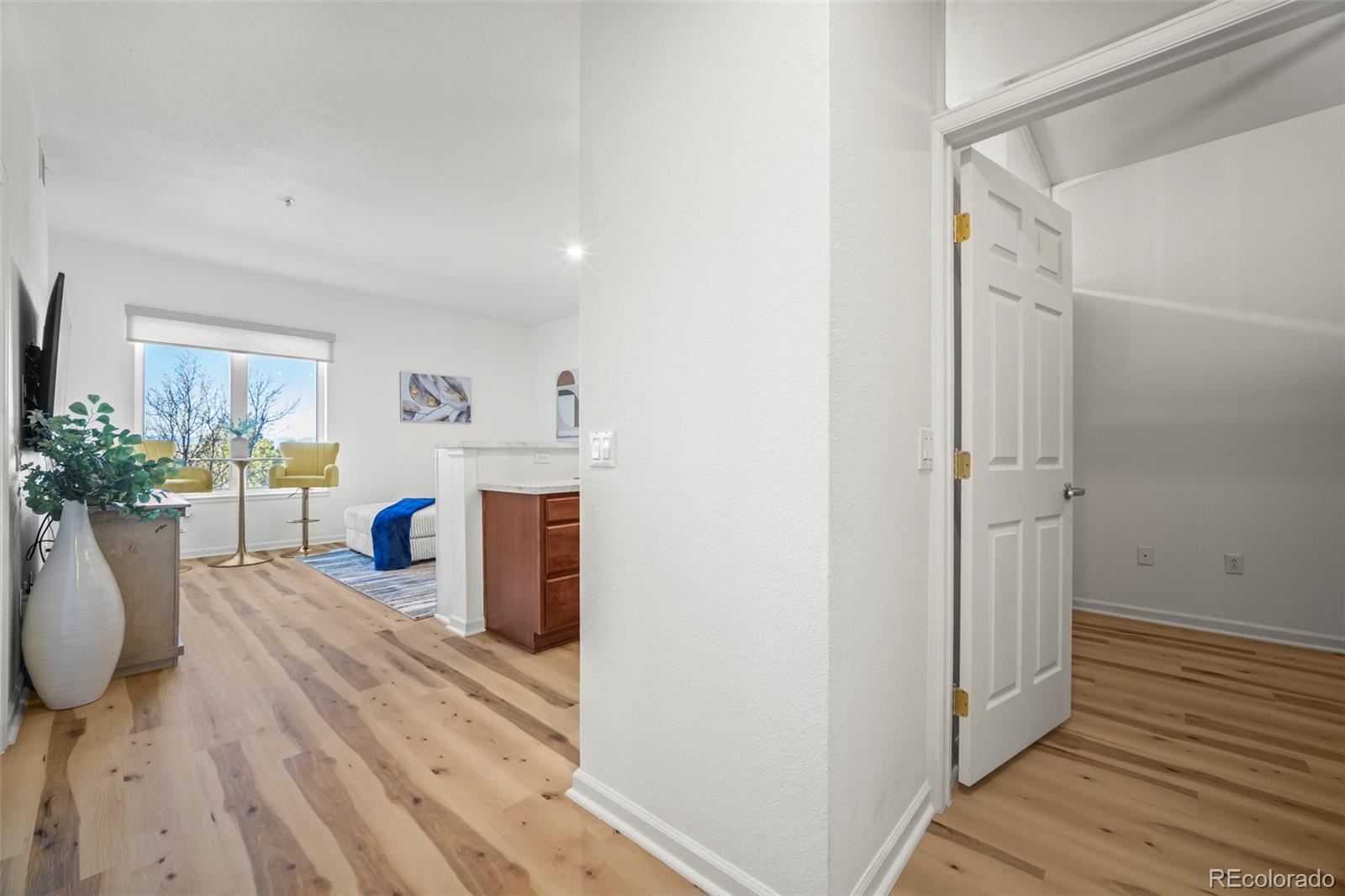 MLS Image #3 for 15475  andrews drive,denver, Colorado