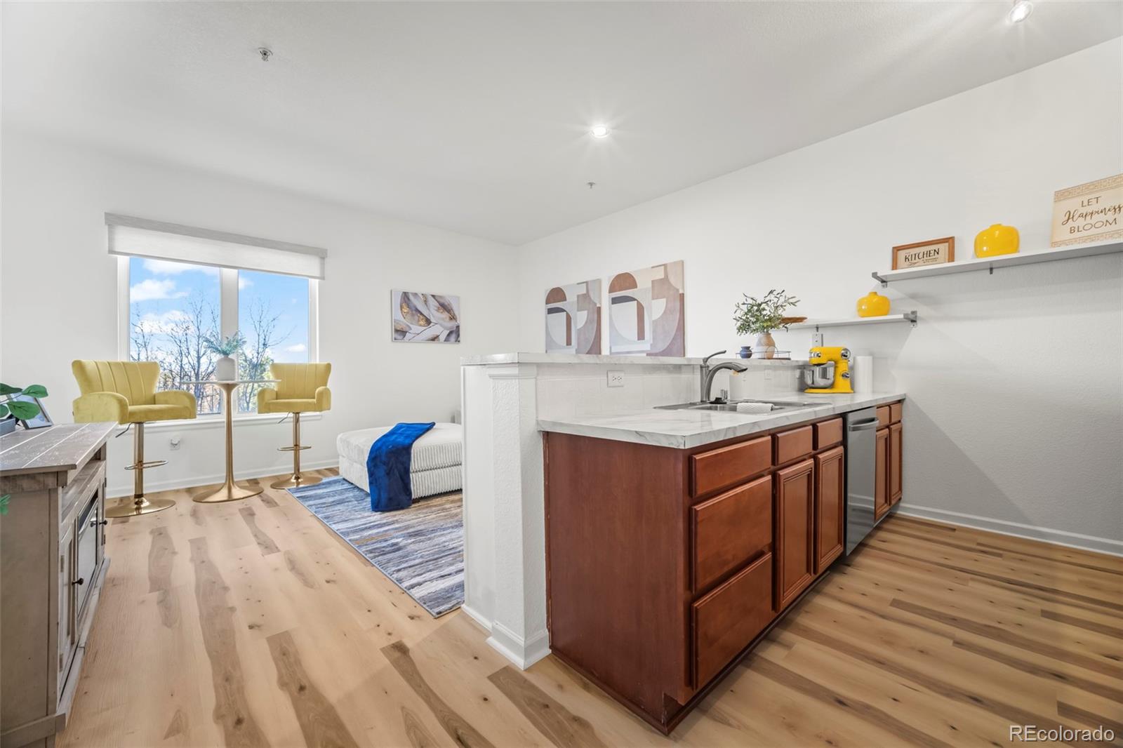 MLS Image #8 for 15475  andrews drive,denver, Colorado