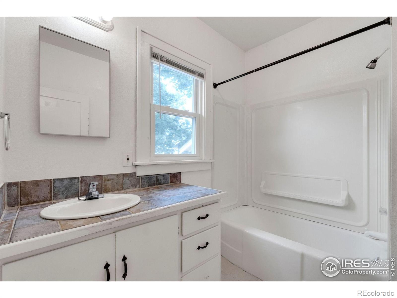MLS Image #8 for 1215  16th street,greeley, Colorado