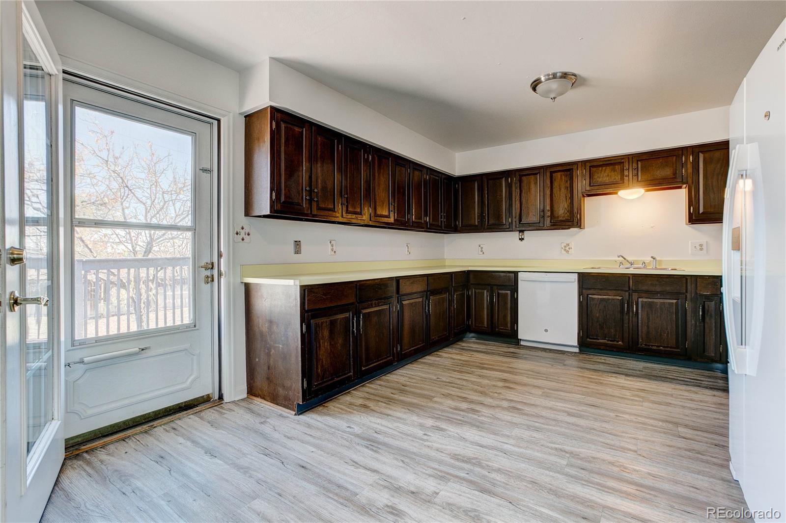 MLS Image #15 for 572 s mcdonnell street,byers, Colorado