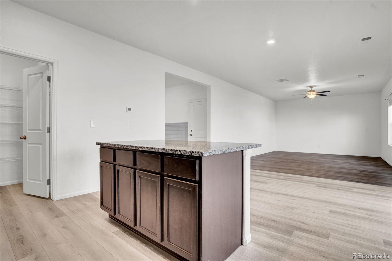 MLS Image #10 for 501  evans avenue,keenesburg, Colorado
