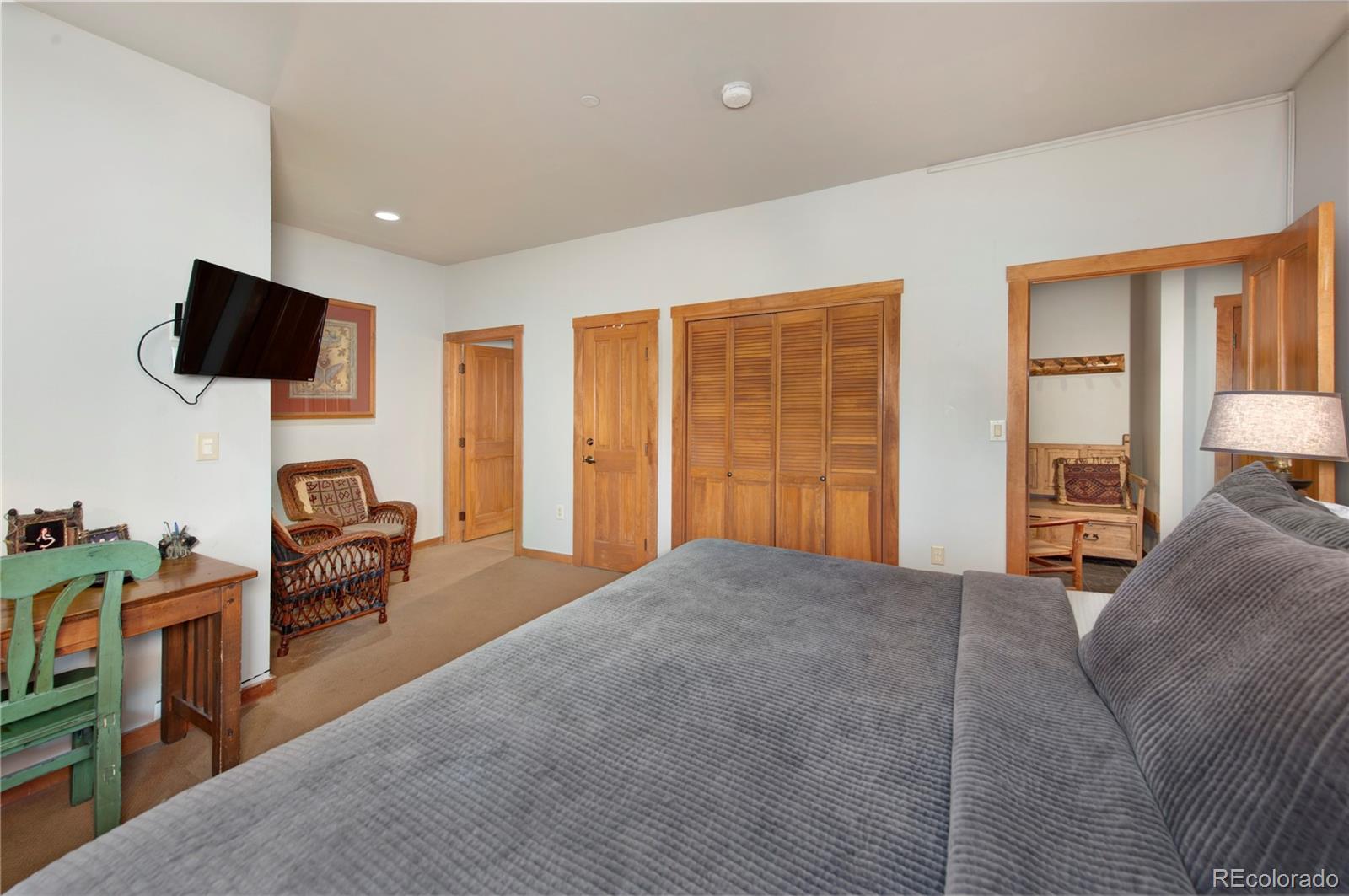 MLS Image #14 for 91  river run road,dillon, Colorado