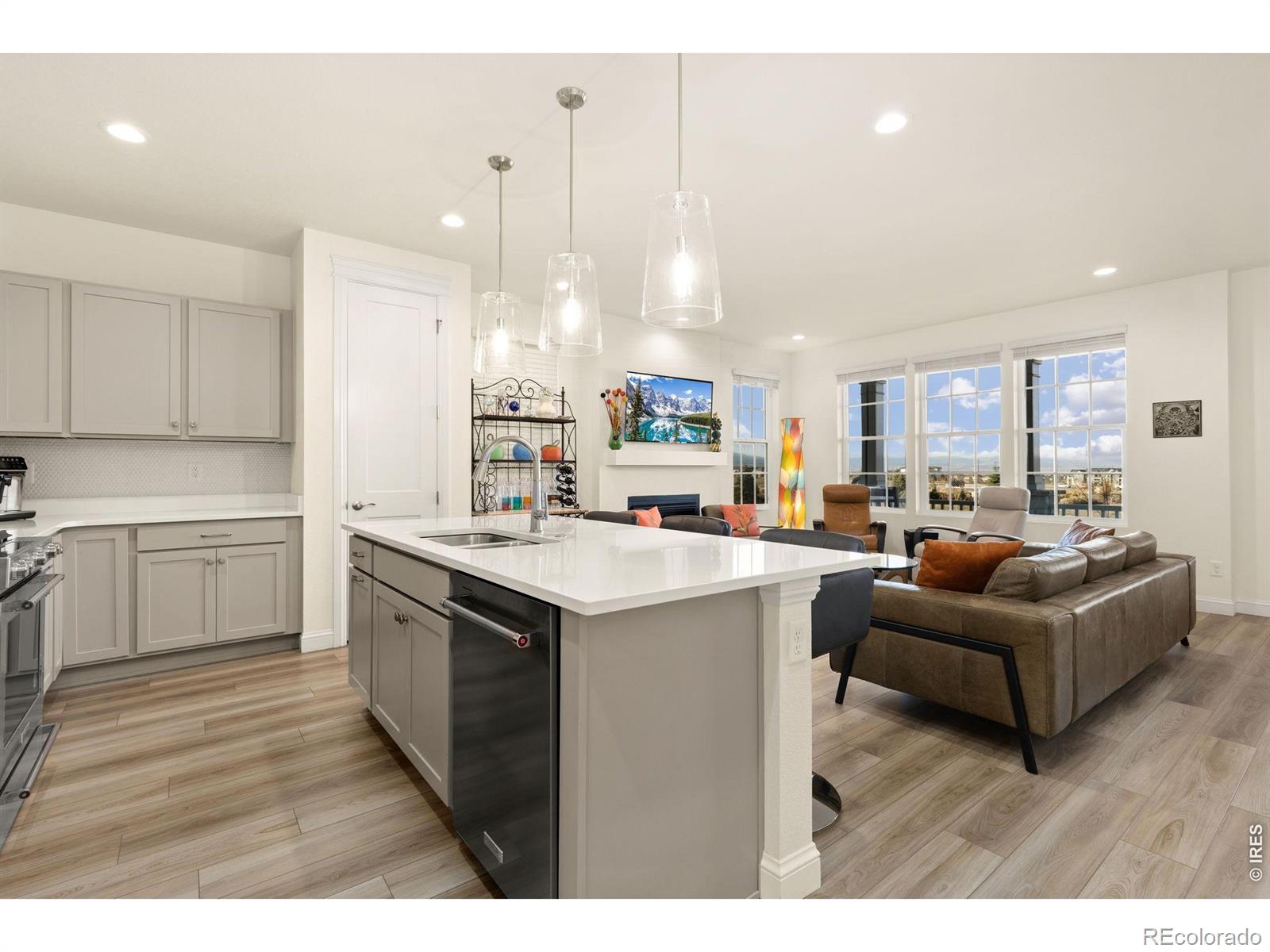 MLS Image #5 for 1502  peach avenue,erie, Colorado