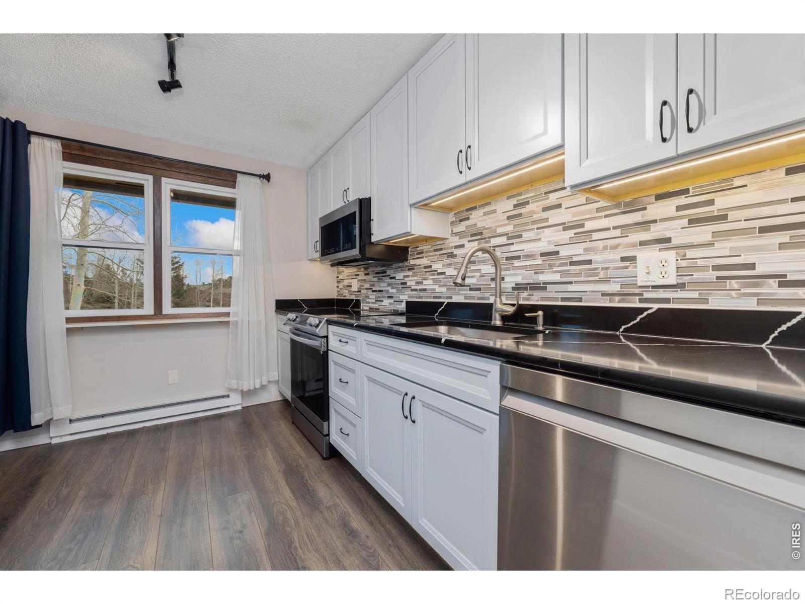 MLS Image #8 for 1111  fairway club circle,estes park, Colorado