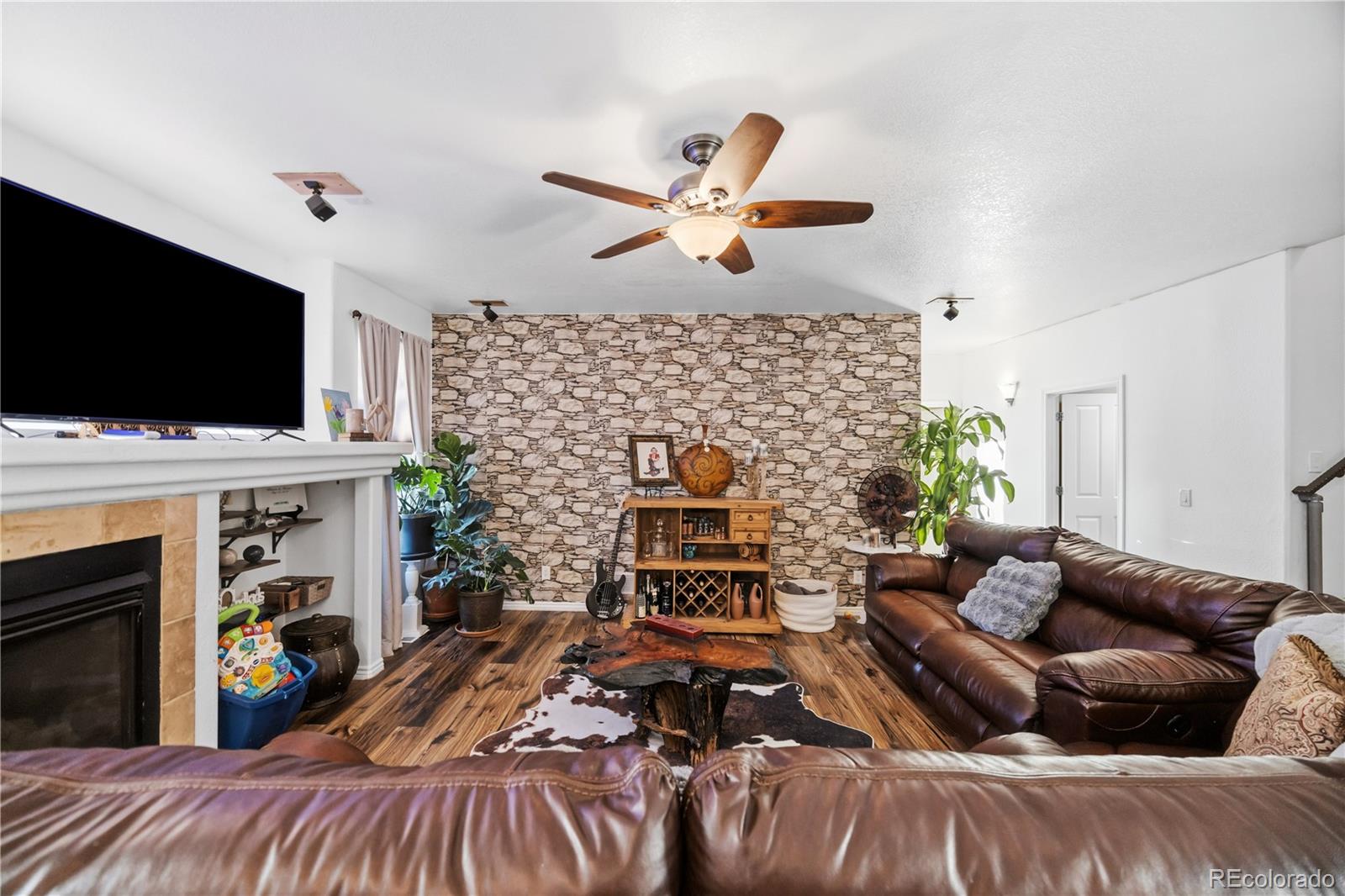 MLS Image #11 for 15756 e 109th avenue,commerce city, Colorado