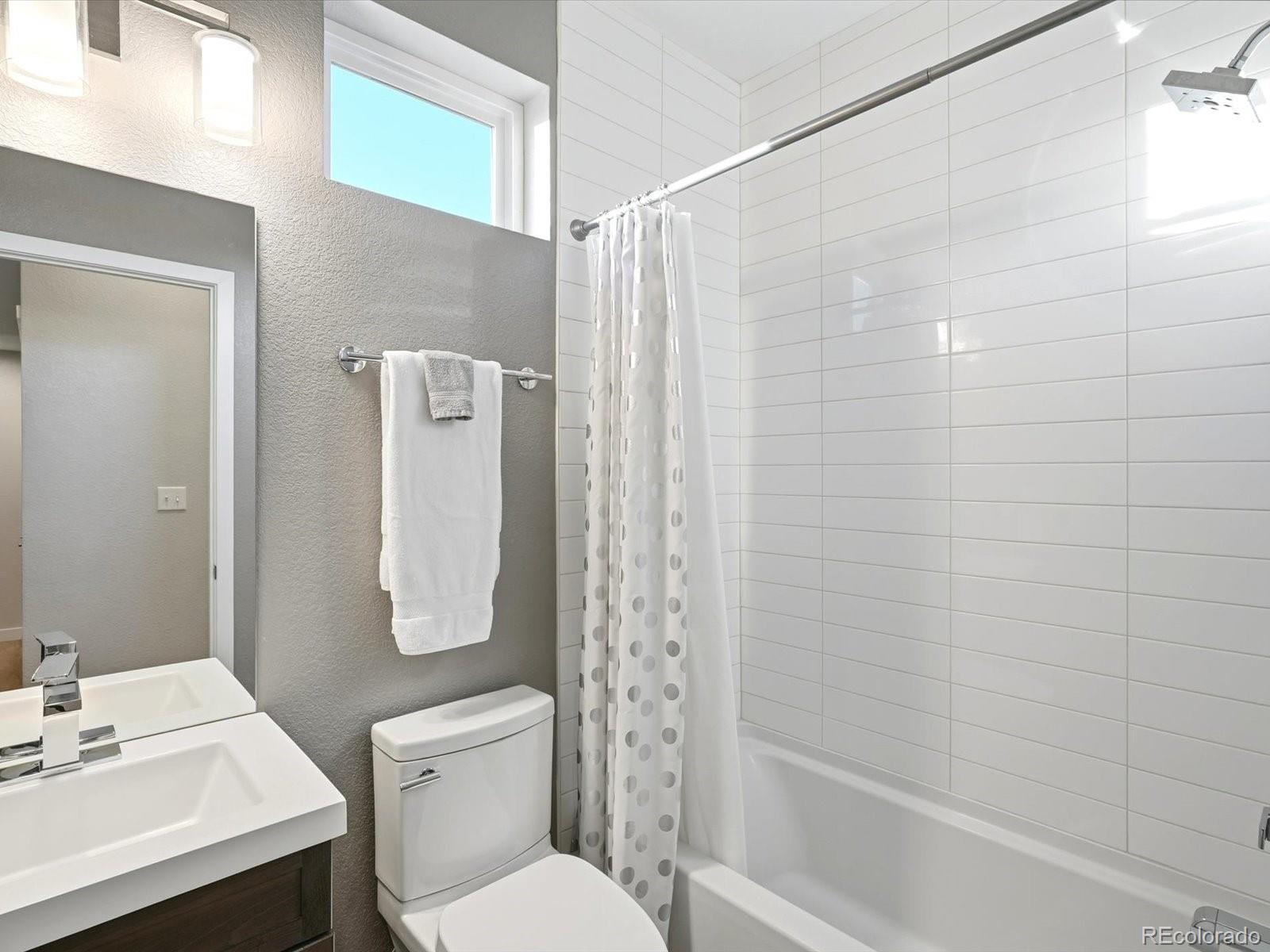 MLS Image #19 for 1531  vrain street ,denver, Colorado