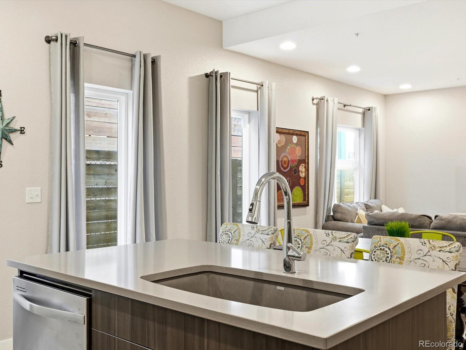 MLS Image #7 for 1531  vrain street ,denver, Colorado
