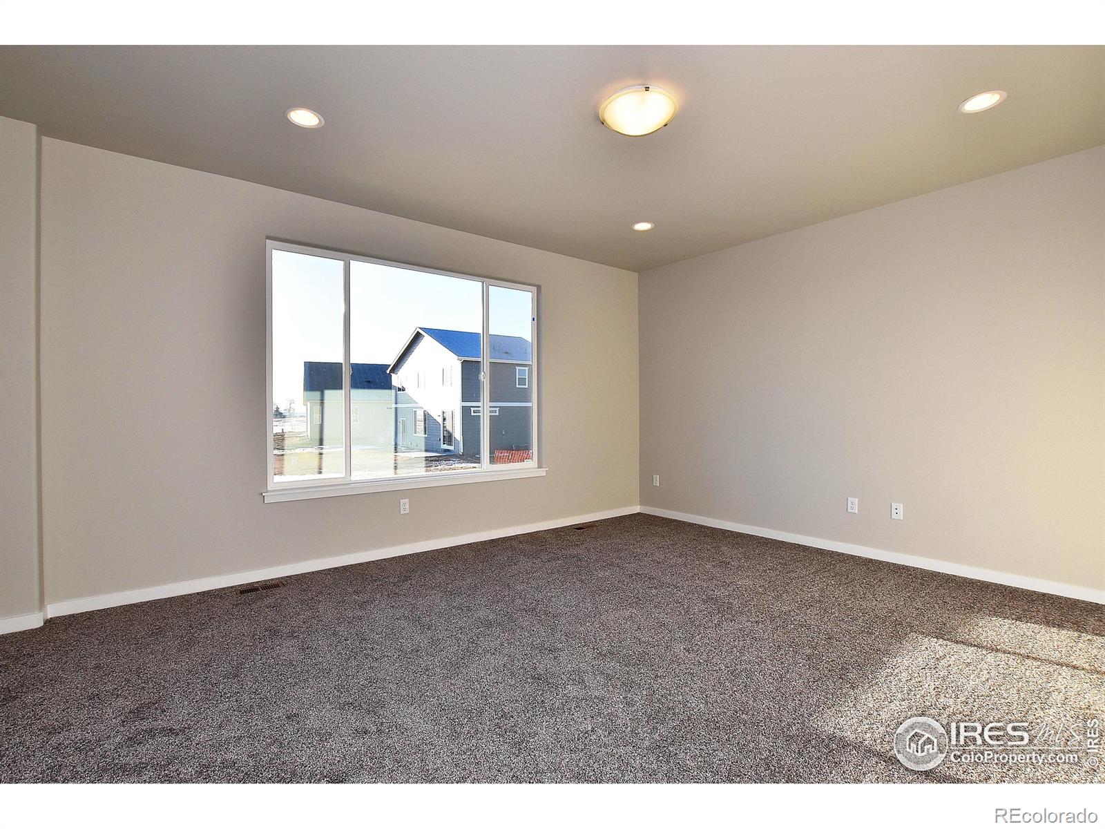 MLS Image #3 for 3304  sapphire court,evans, Colorado