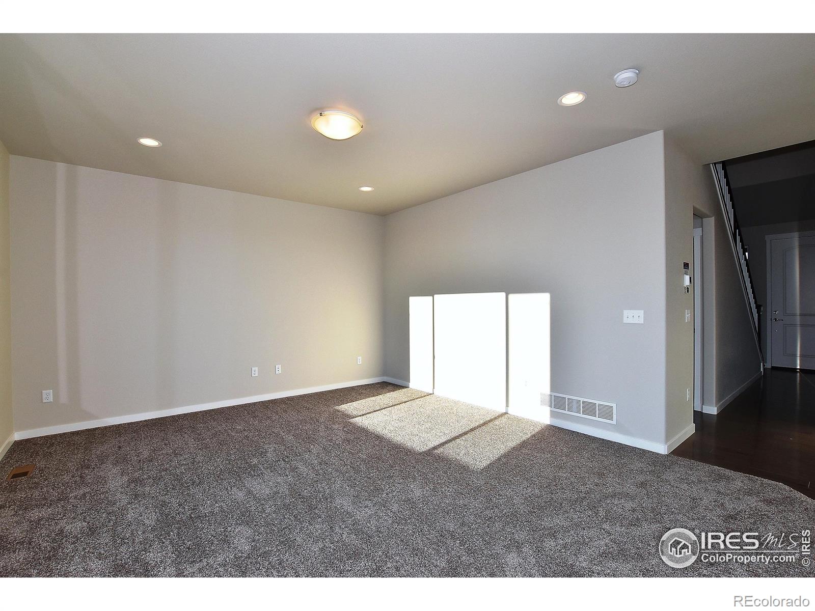 MLS Image #4 for 3304  sapphire court,evans, Colorado