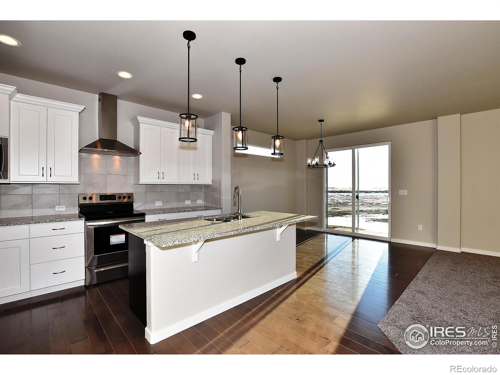 MLS Image #5 for 3304  sapphire court,evans, Colorado